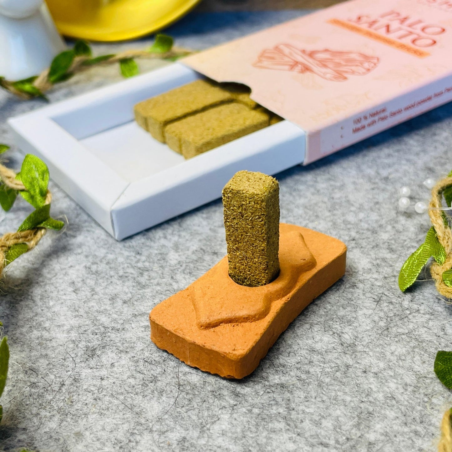 Palo Santo - Ishom Incense Bricks