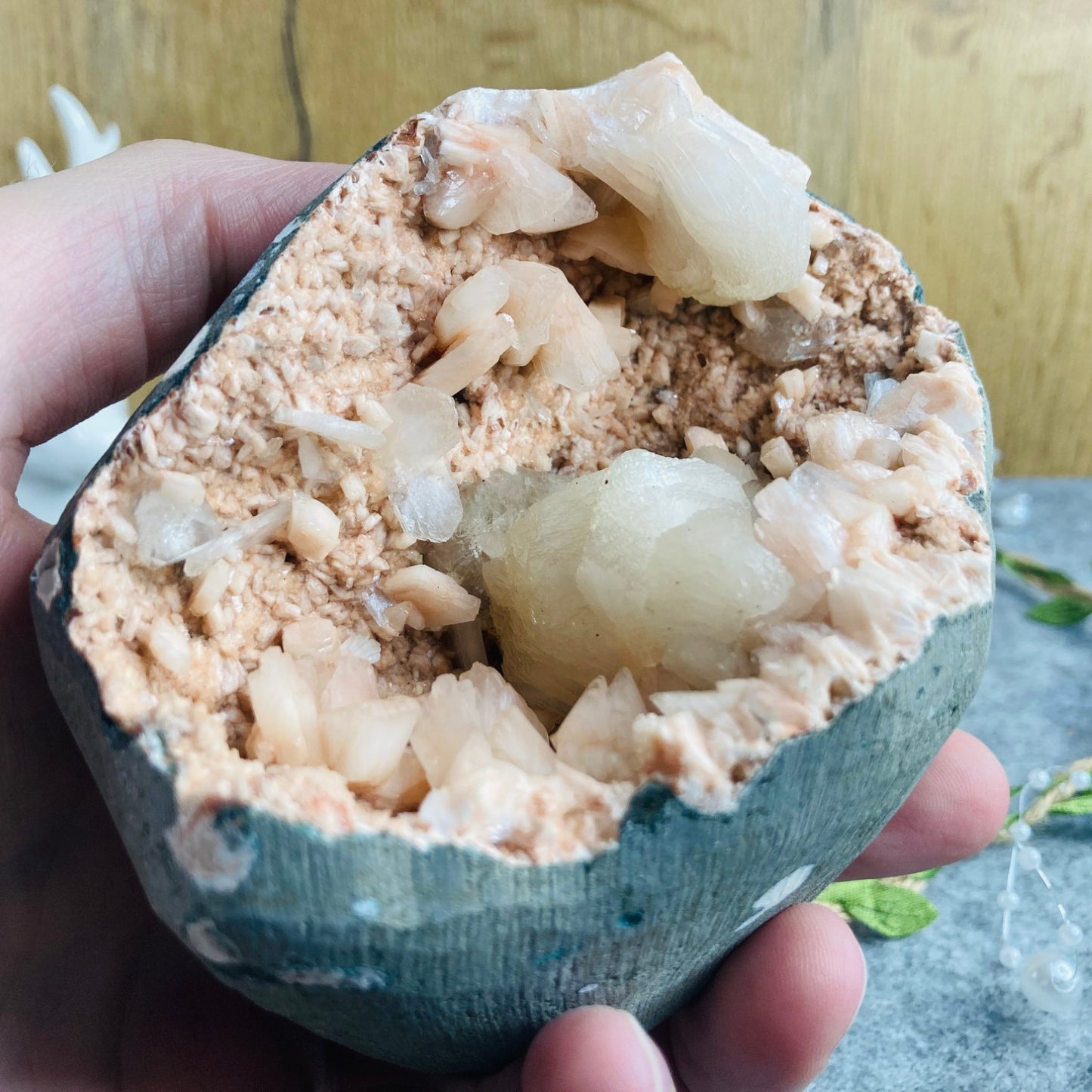 Heulandite Geode with Stilbite #02