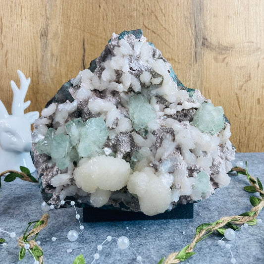 Green Apophyllite with Stilbite #01