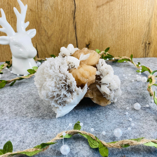 Stilbite with Scolecite #01