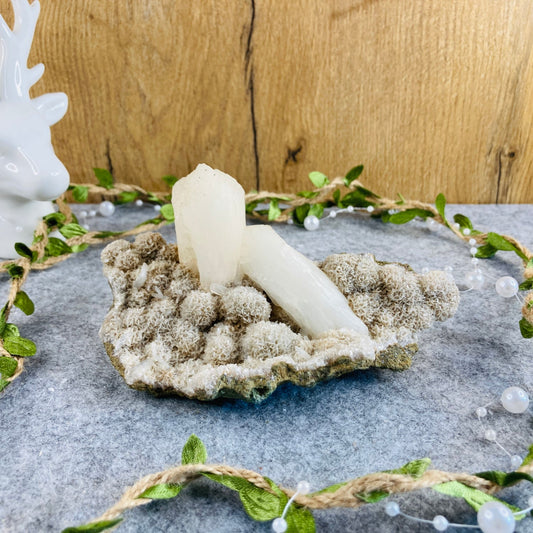 Stilbite on Matrix