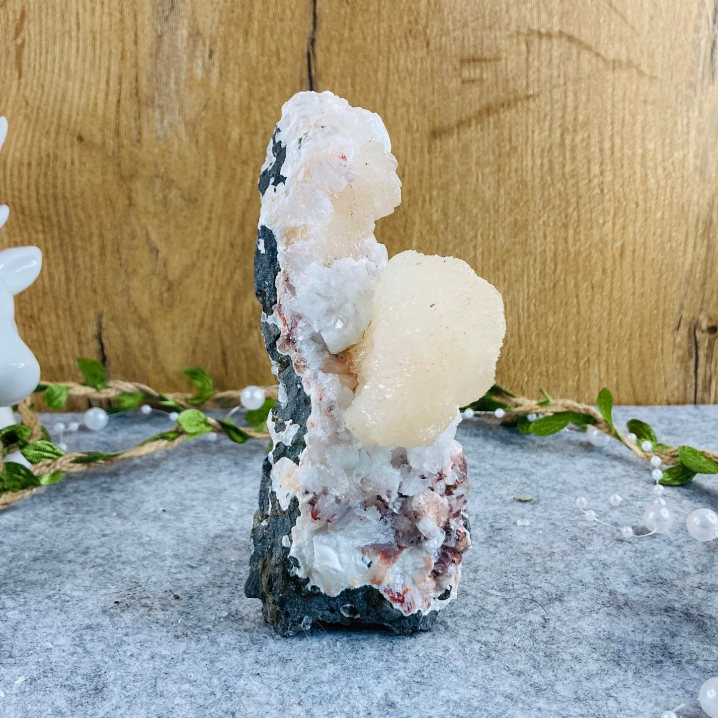 Stilbite with Heulandite and Apophyllite
