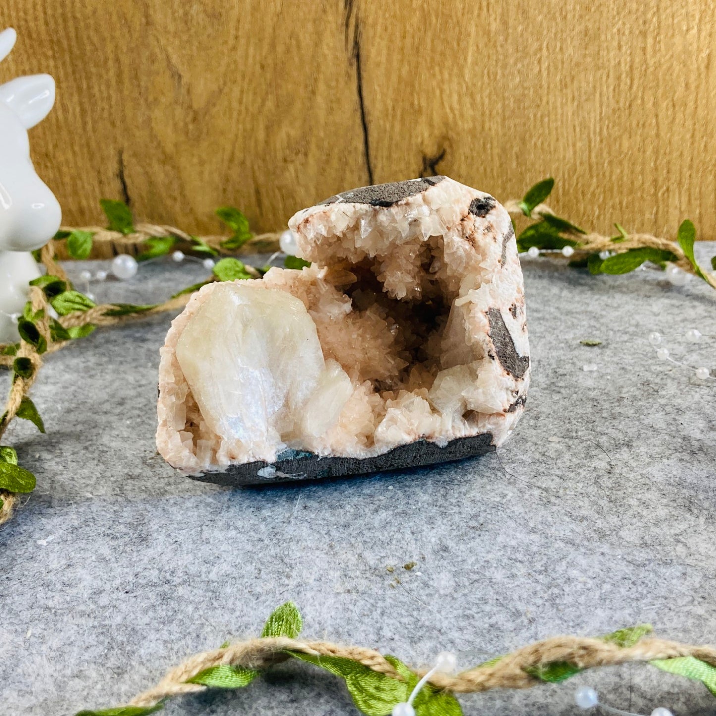 Heulandite Geode with Stilbite #03