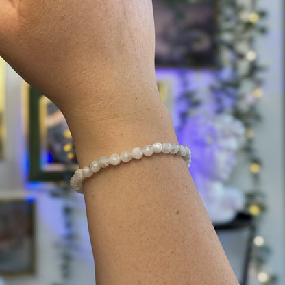 Moonstone - Bracelet (5 mm)