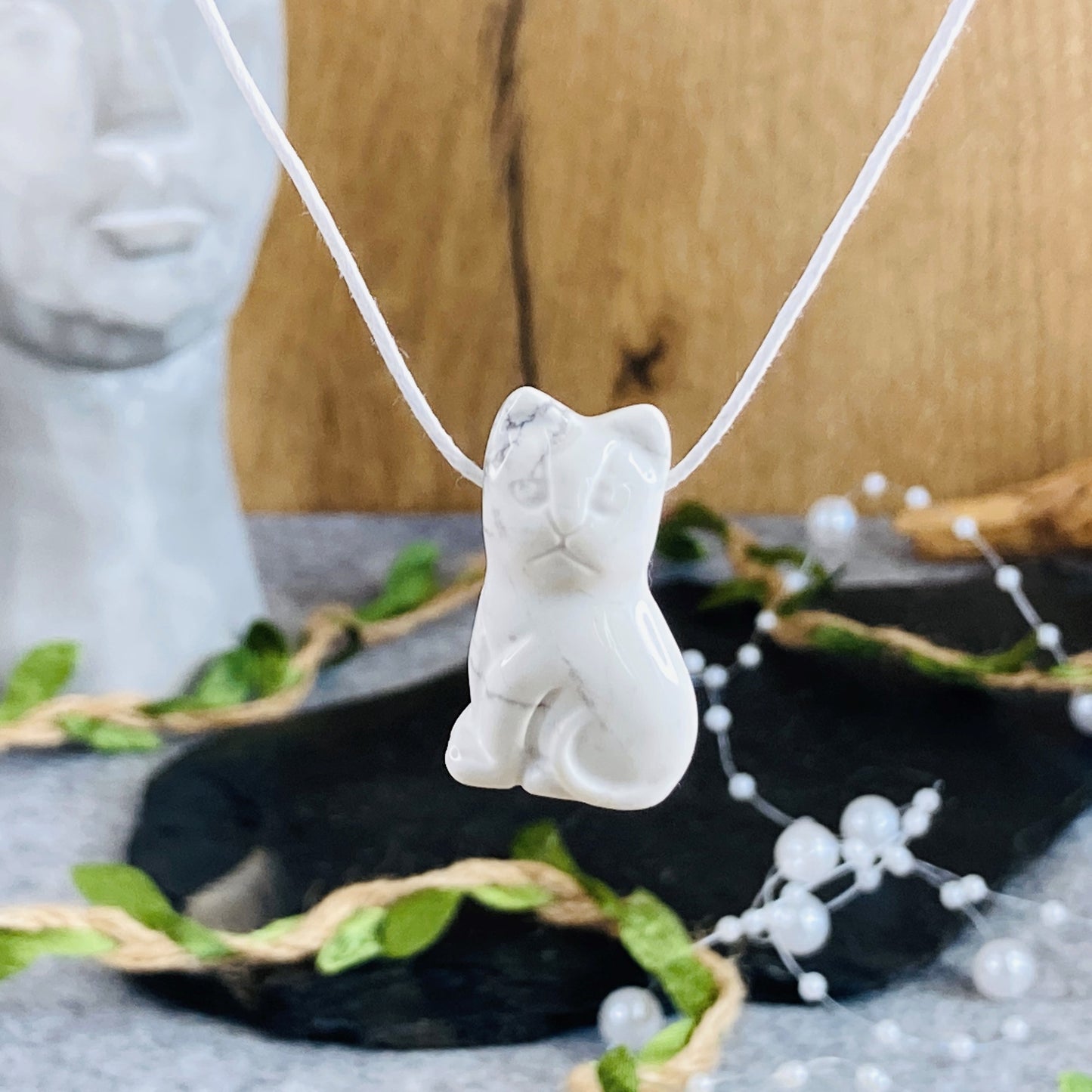 Cat Pendatn - 10 Different Crystals