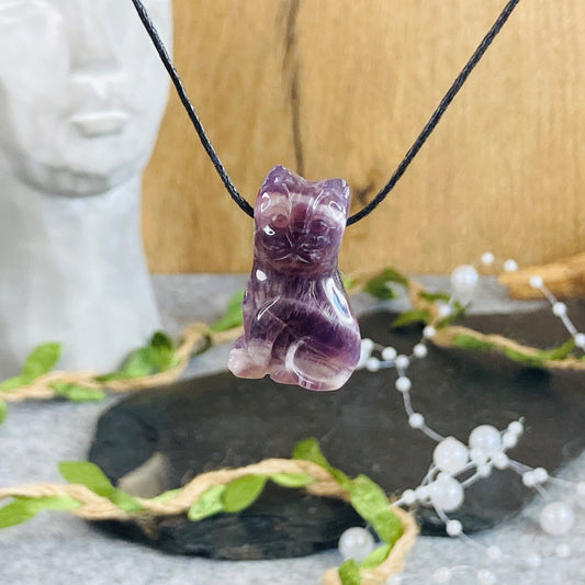Cat Pendatn - 10 Different Crystals