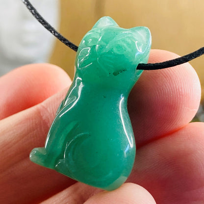 Cat Pendatn - 10 Different Crystals
