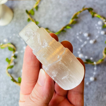 Selenite Tower - Mini