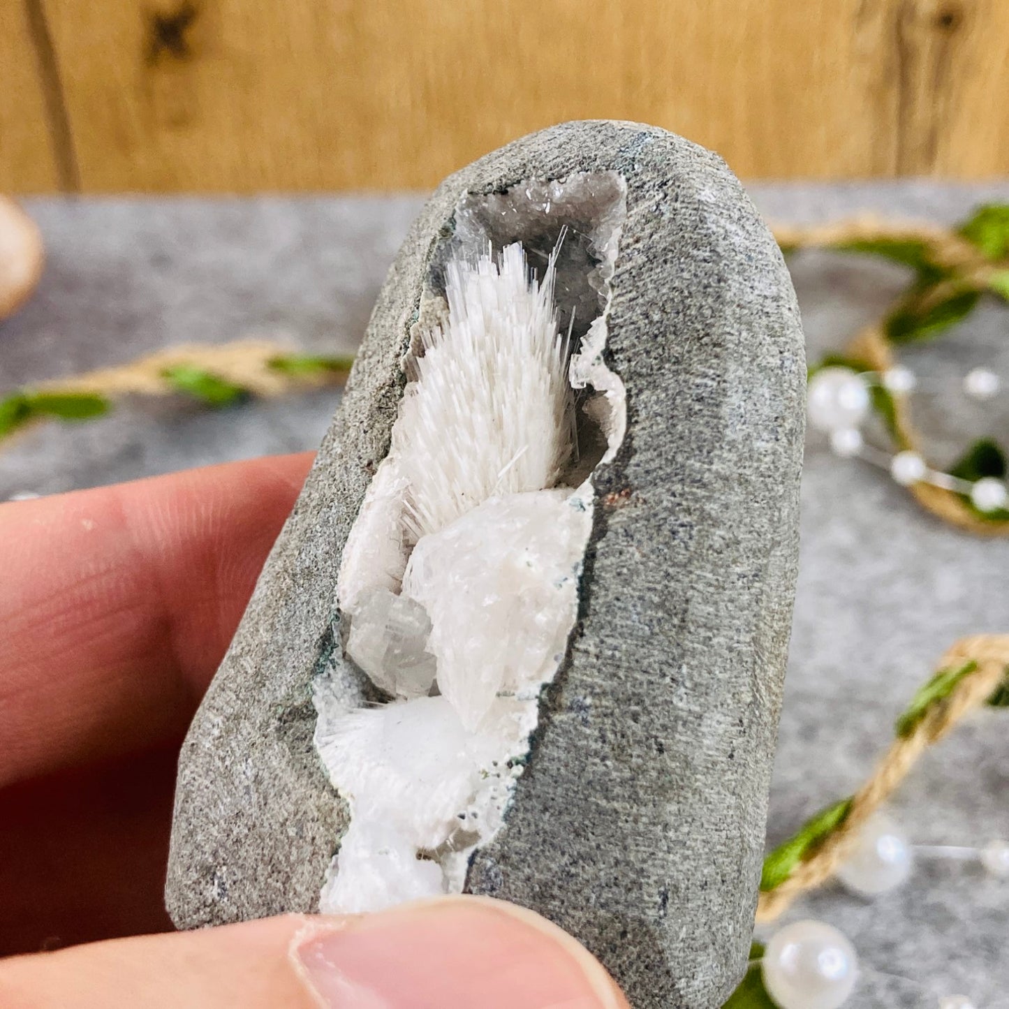Scolecite in Basalt #01