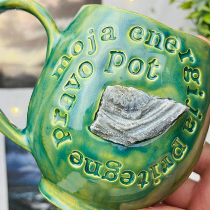 Affirmation mug - Moja energija pritegne pravo pot #01